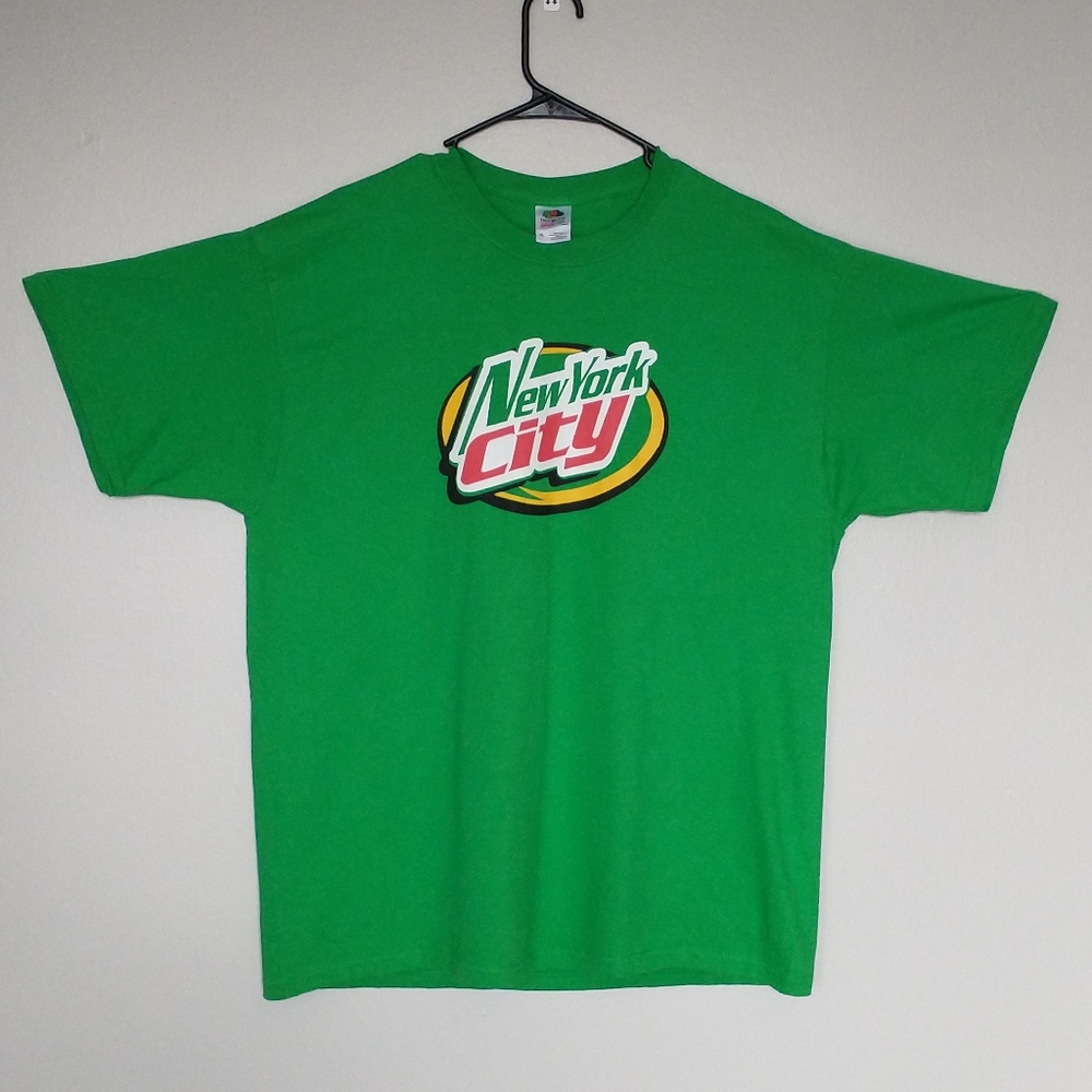 New York City Logo Graphic T-shirt | - Picture 2 of 6